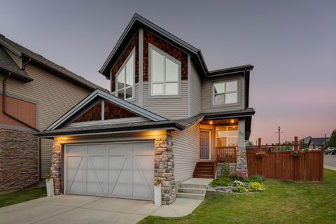 Photo of 70 Cortina Way SW, Calgary, AB T3H 0L7 (MLS # A2331692)