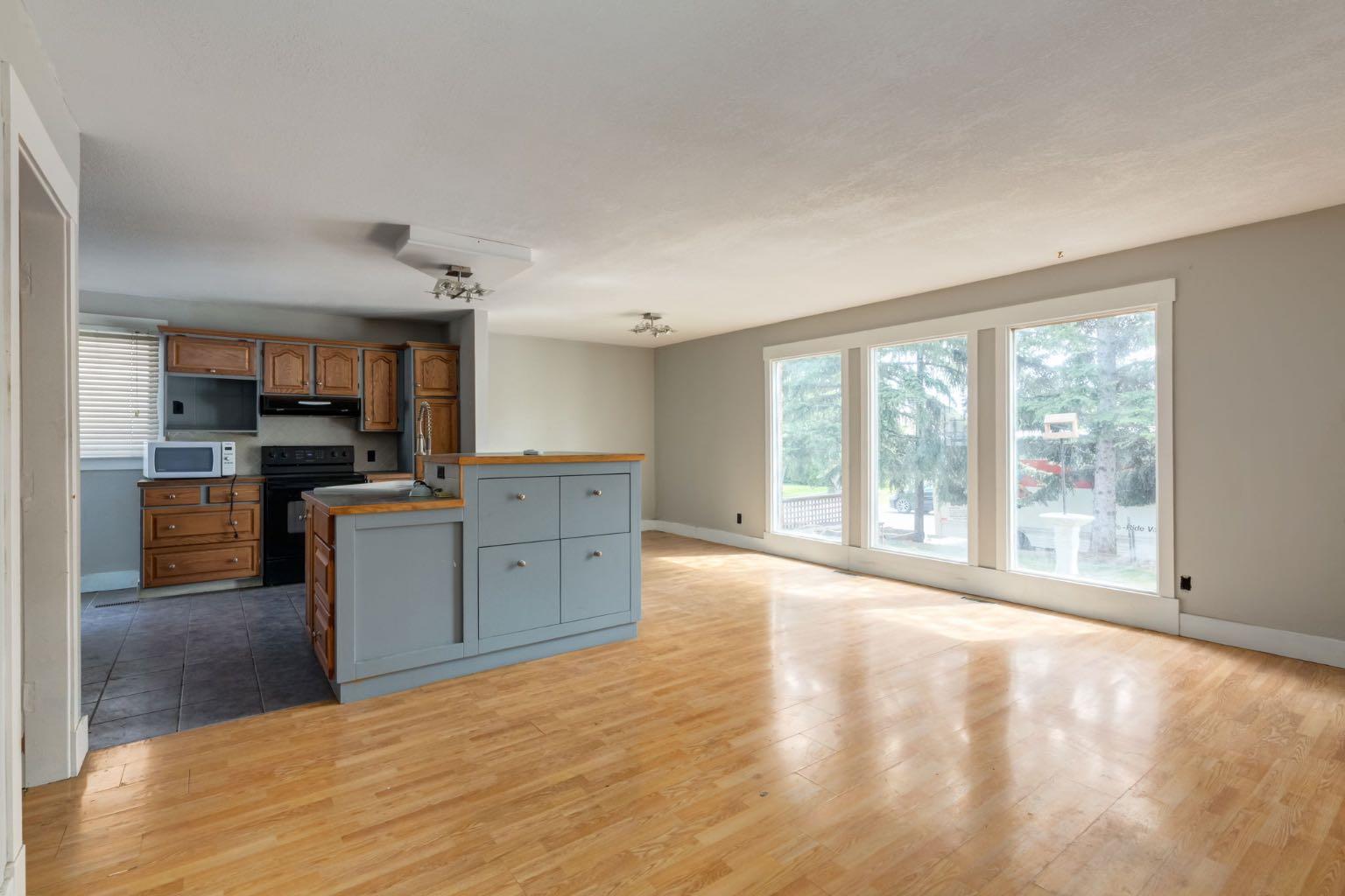 3 Berwick Close NW
