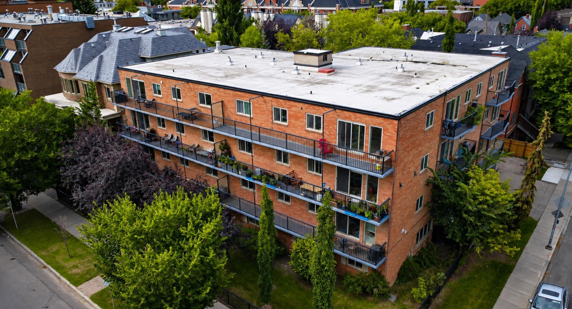 808 Royal Avenue SW 205