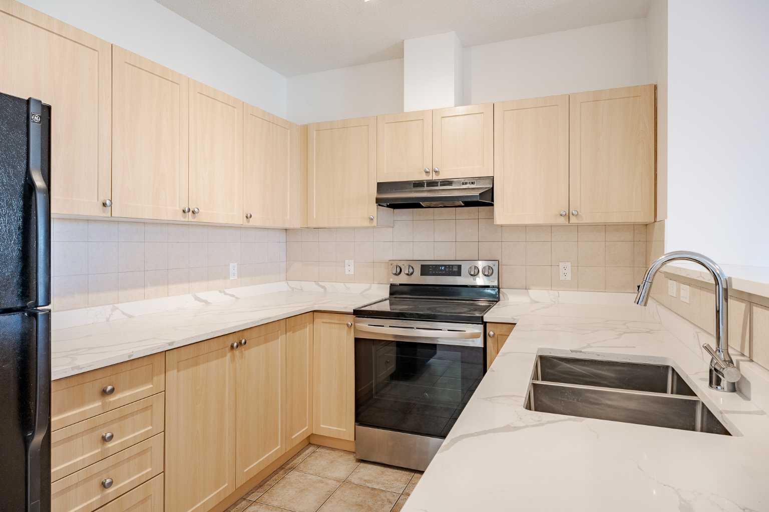 333 Taravista Drive NE 1212