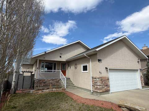 Photo of 43 Riverwood Manor W, Lethbridge, AB T1K 7X3 (MLS # A2306744)