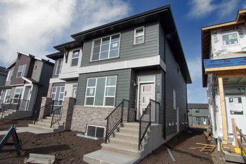34 Setonvista Grove SE Calgary AB T3M 4H8