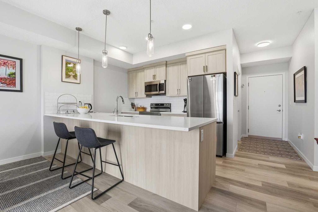 Photo of 33 Carringham Gate NW #3420, Calgary, AB T3P 2H6 (MLS # A2310966)