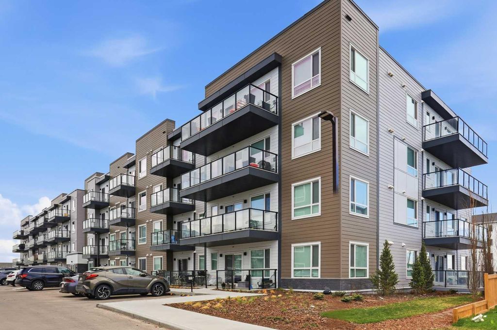 Photo of 33 Carringham Gate NW #3420, Calgary, AB T3P 2H6 (MLS # A2310966)