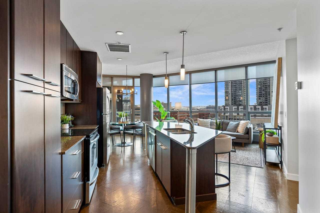 220 12 Avenue SE 605