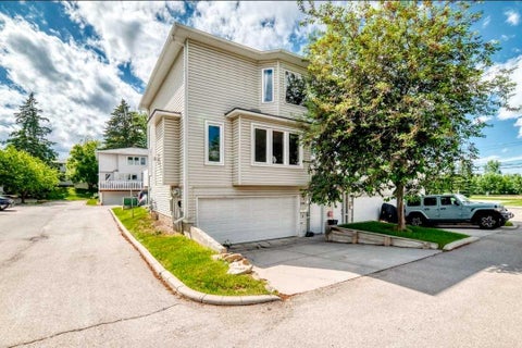 Photo of 672 Killarney Glen Court SW, Calgary, AB T3E 7H4 (MLS # A2333764)