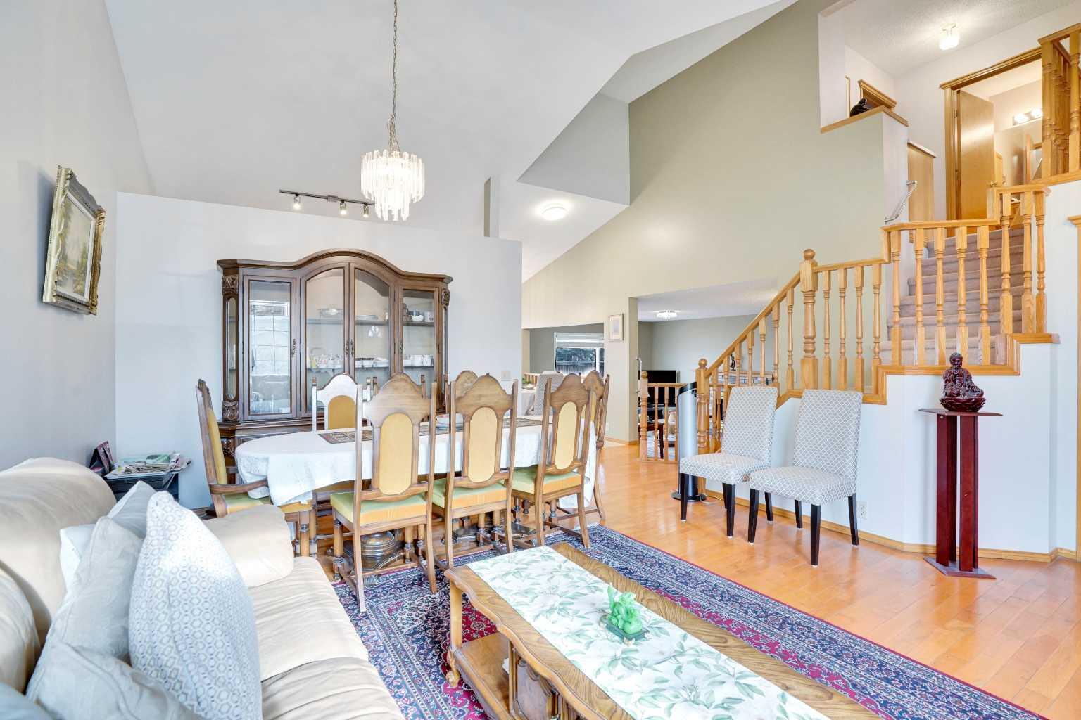 60 Douglas Woods Terrace SE