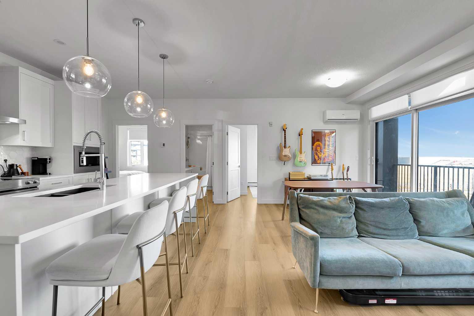 200 Seton Circle SE 2216