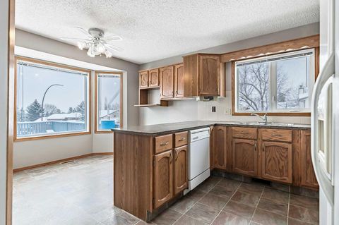 Photo of 104 Macewan Meadow Way NW, Calgary, AB T3K 3H8 (MLS # A2293735)