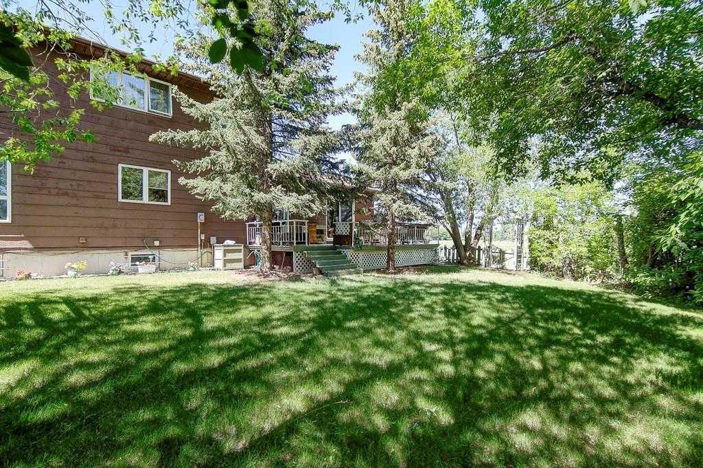 51 Parkwood Crescent