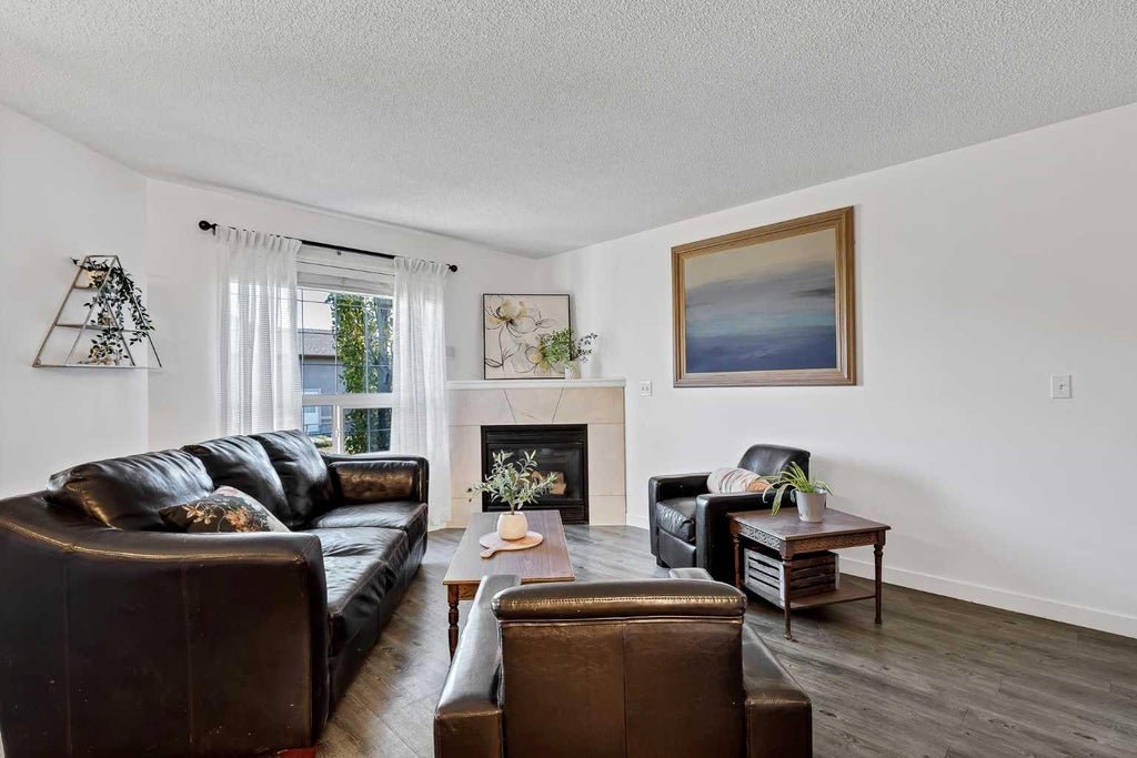 Photo of 156 Canoe Drive SW #25, Airdrie, AB T4B 2Z3 (MLS # A2350808)