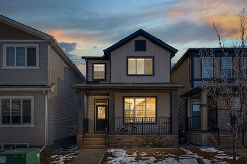 260 Cornerbrook Drive NE Calgary AB T3N 2J2