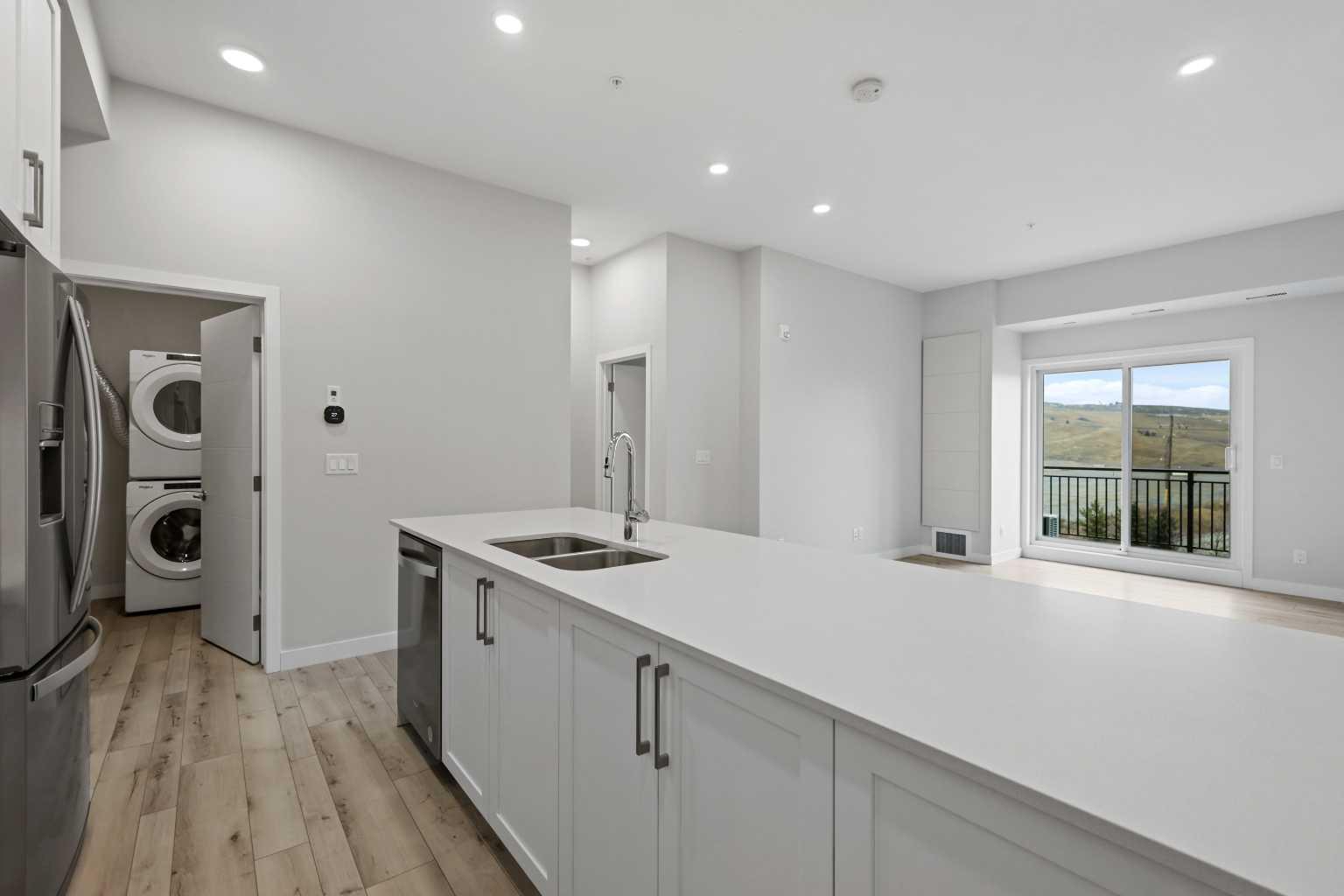 255 Les Jardins Park SE 423