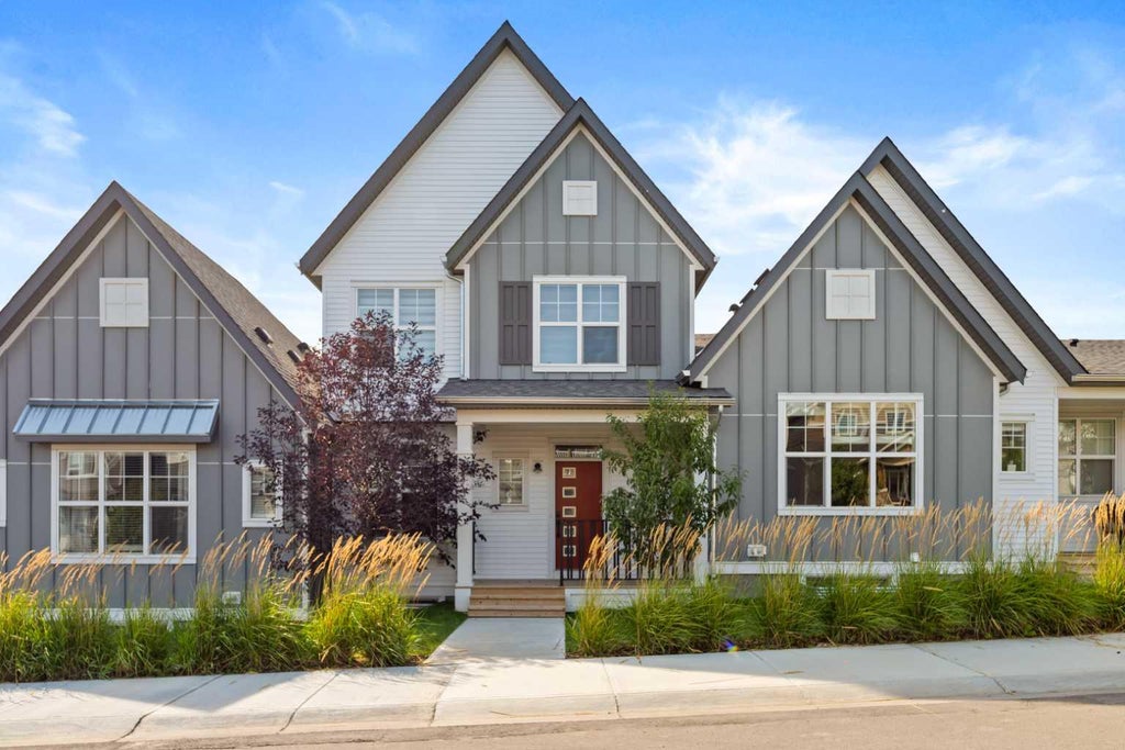 Photo of 273 Lucas Avenue NW, Calgary, AB T3P 1S3 (MLS # A2323404)