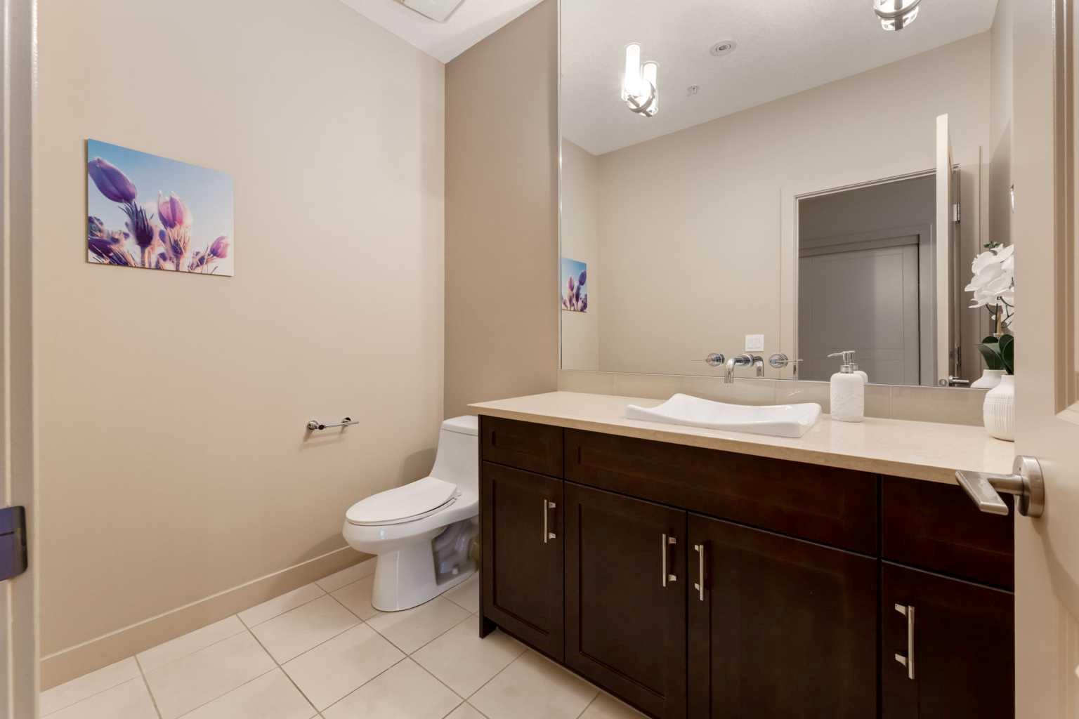 210 15 Avenue SE 3405