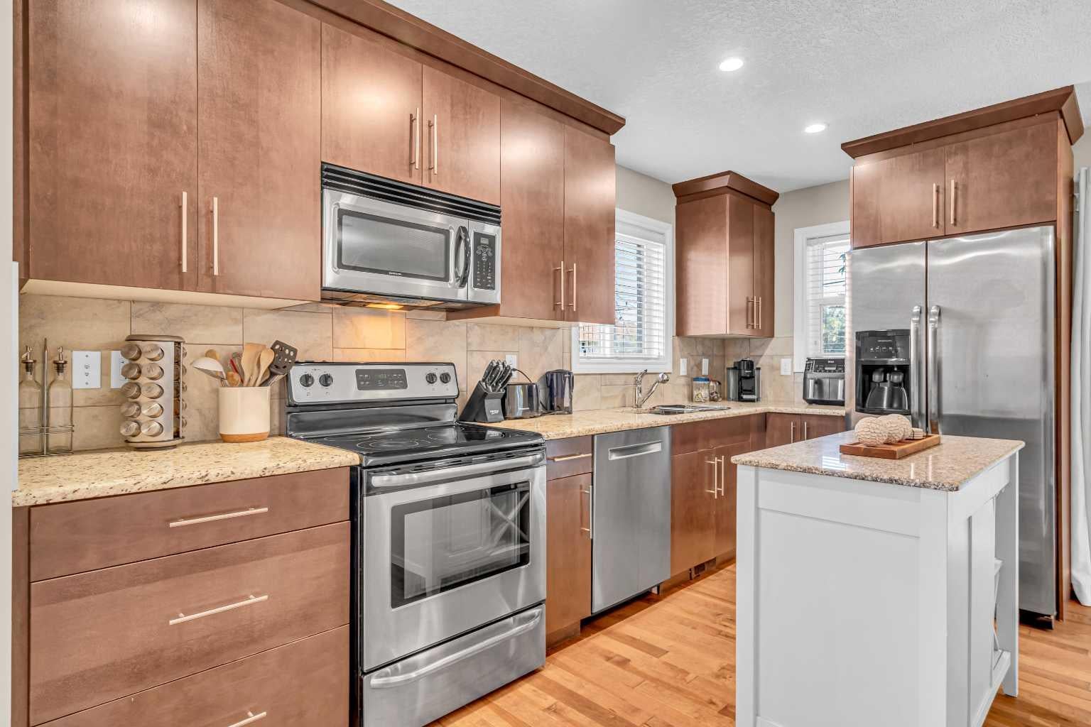 821 Mcdougall Road NE 2