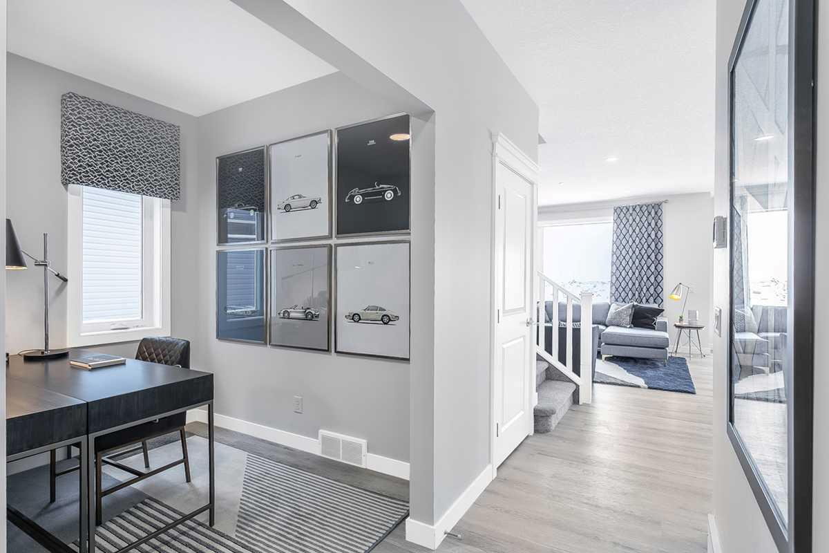 286 Hotchkiss Manor SE