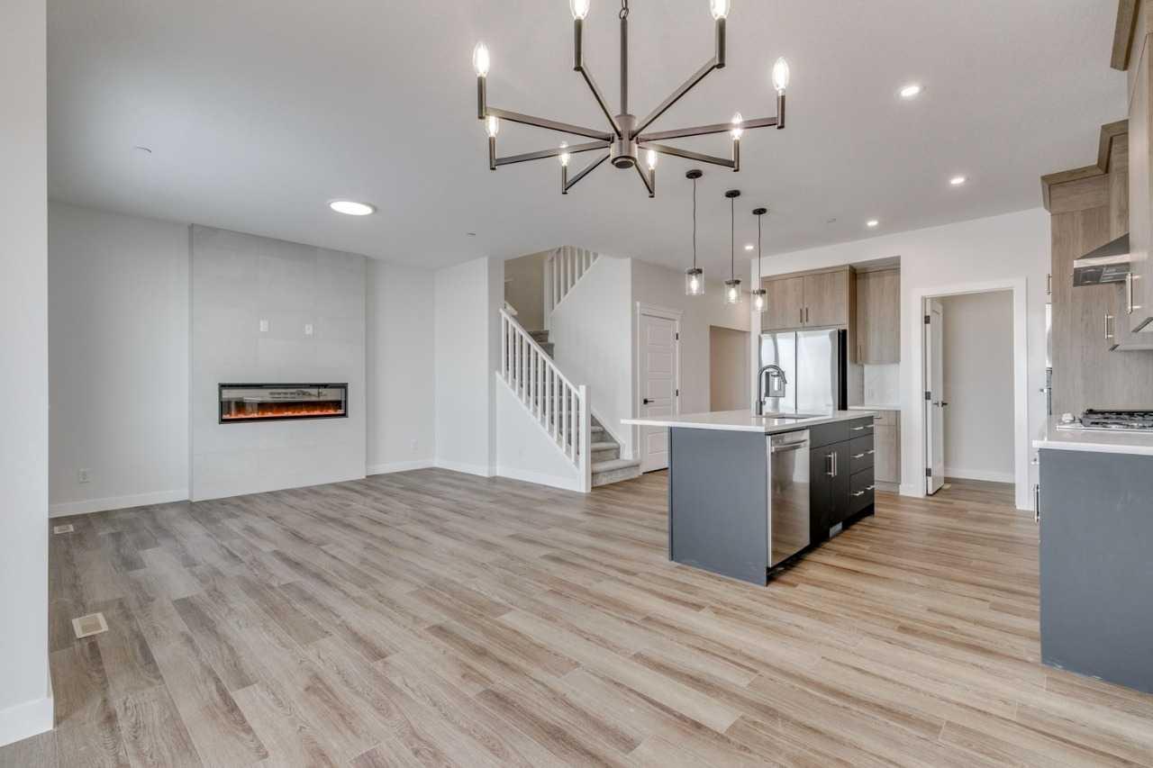 286 Hotchkiss Manor SE