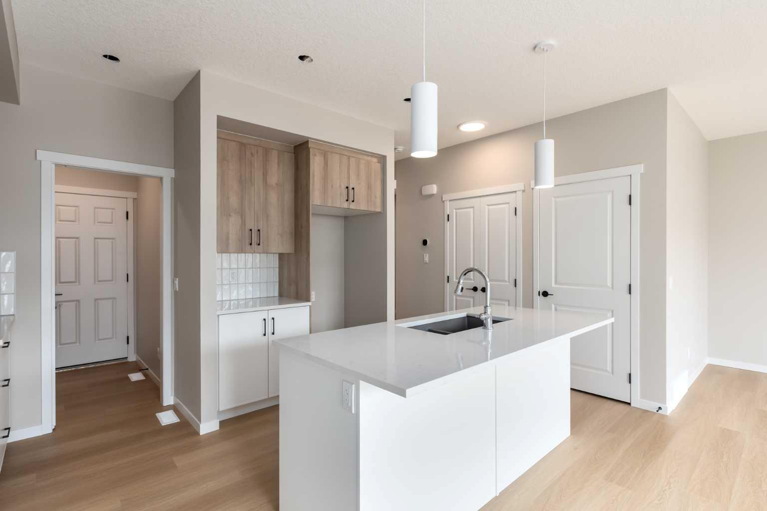 109 Monterey Place SE