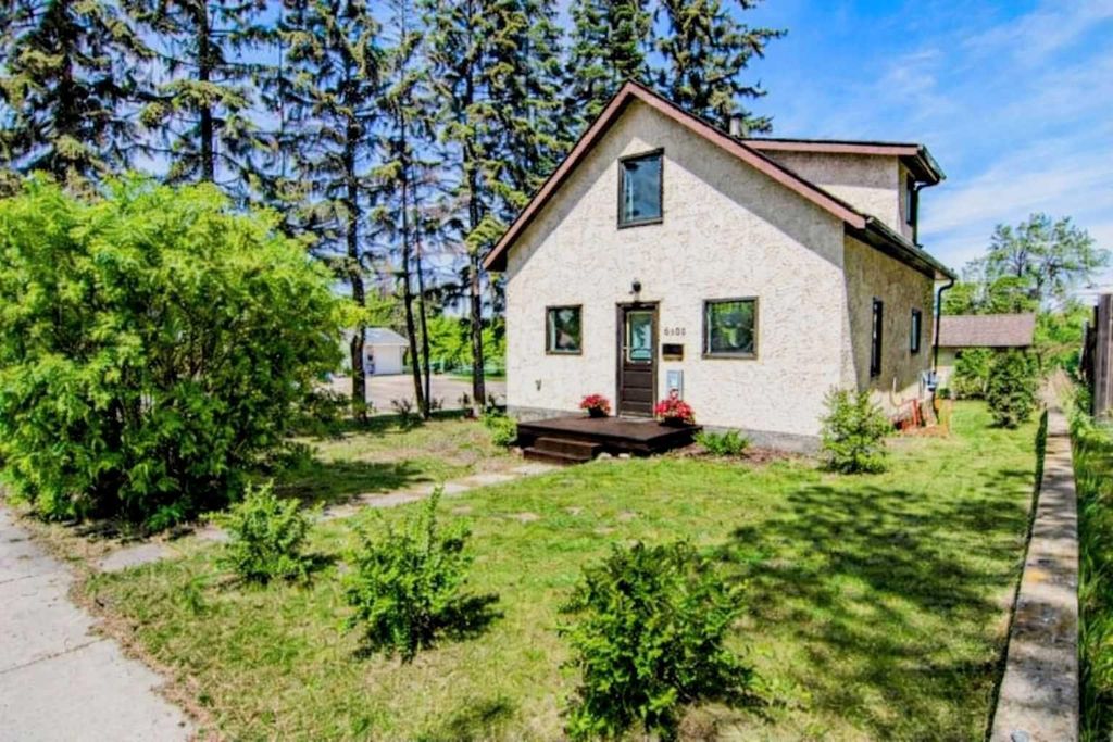 Photo of 5120 53 Avenue, Ponoka, AB T4J 1H1 (MLS # A2285140)