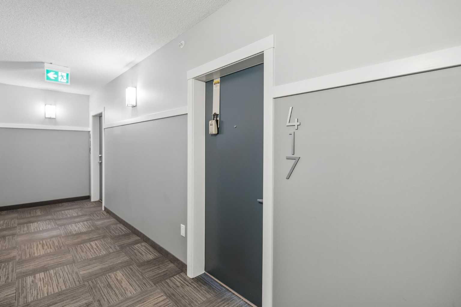 80 Carrington Plaza NW 417