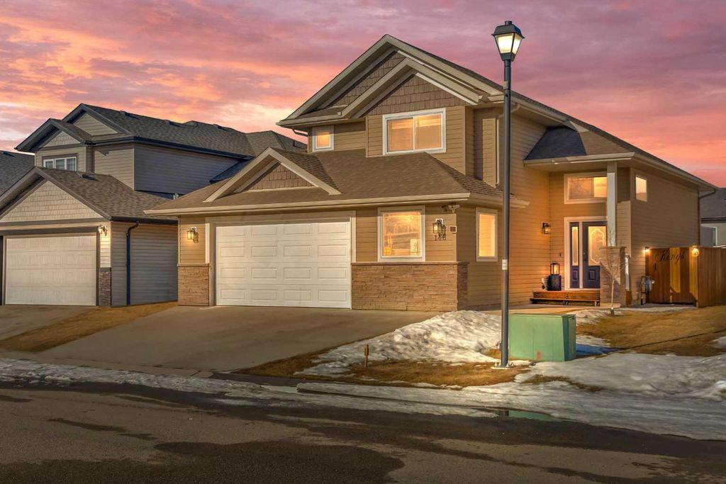 Photo of 146 Red Ash Cove, Springbrook, AB T4S 0E4 (MLS # A2295277)
