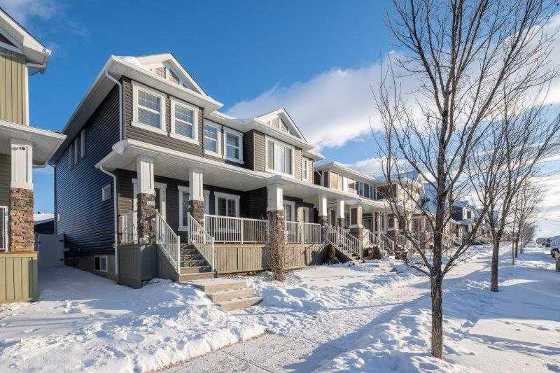 226 Redstone Drive NE