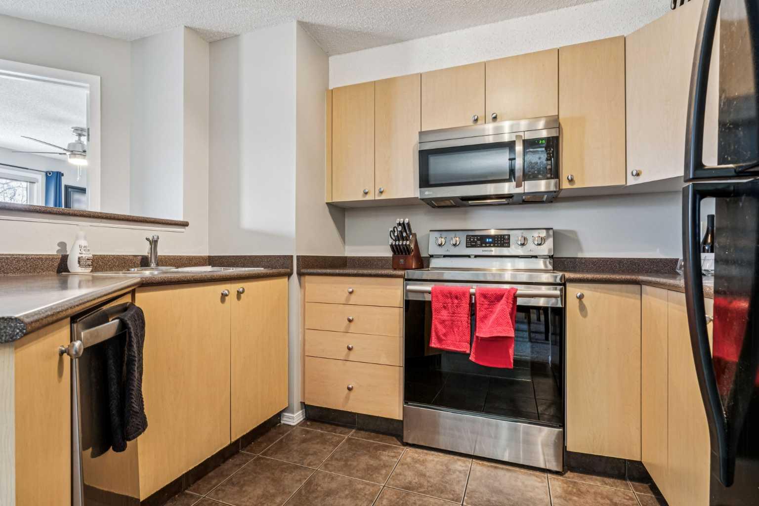 2371 Eversyde Avenue SW 2211