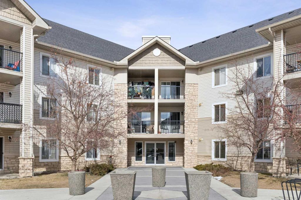 Photo of 2371 Eversyde Avenue SW #2211, Calgary, AB T2Y 5B8 (MLS # A2303377)