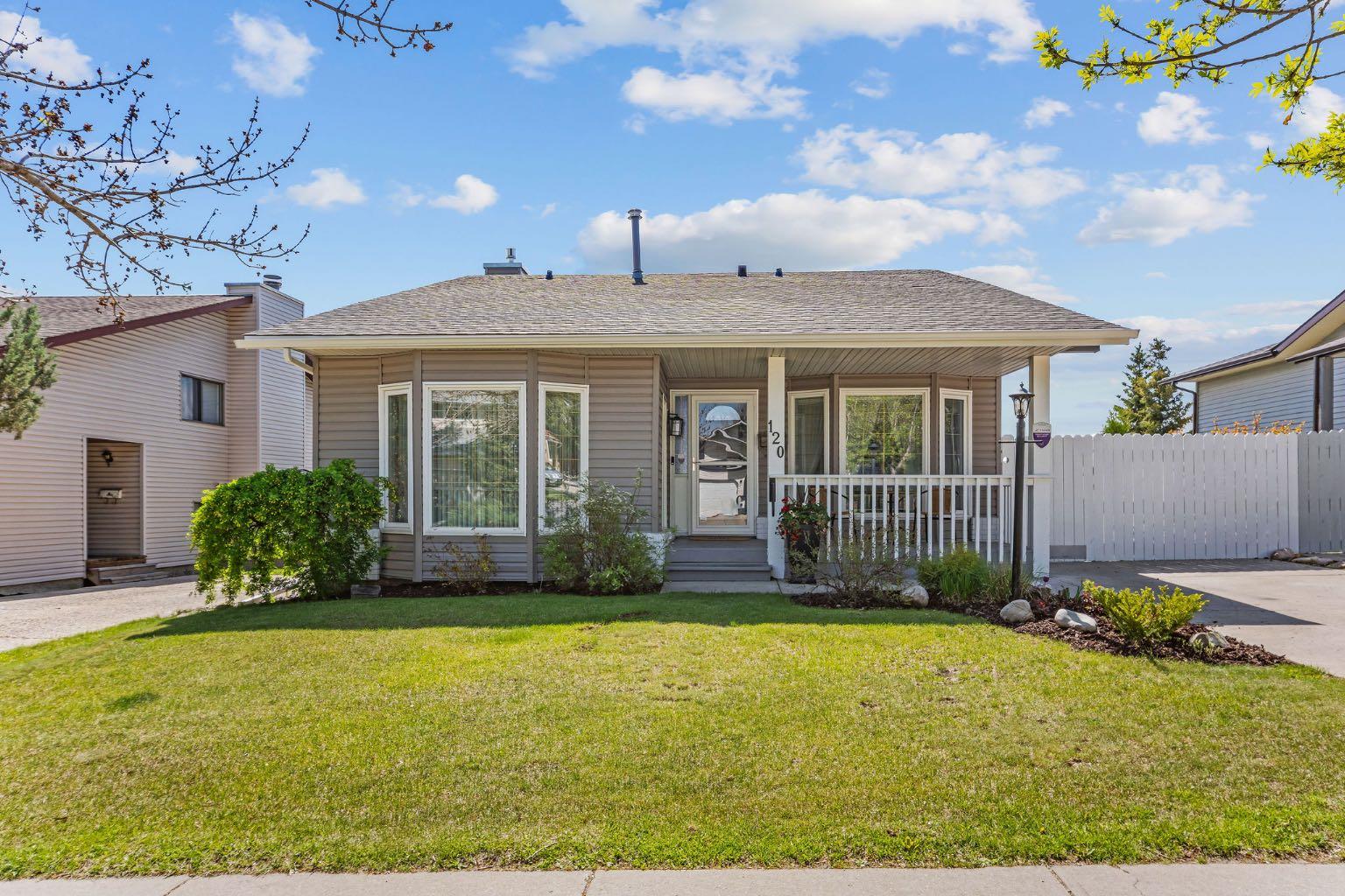 120 Shawnessy Drive SW