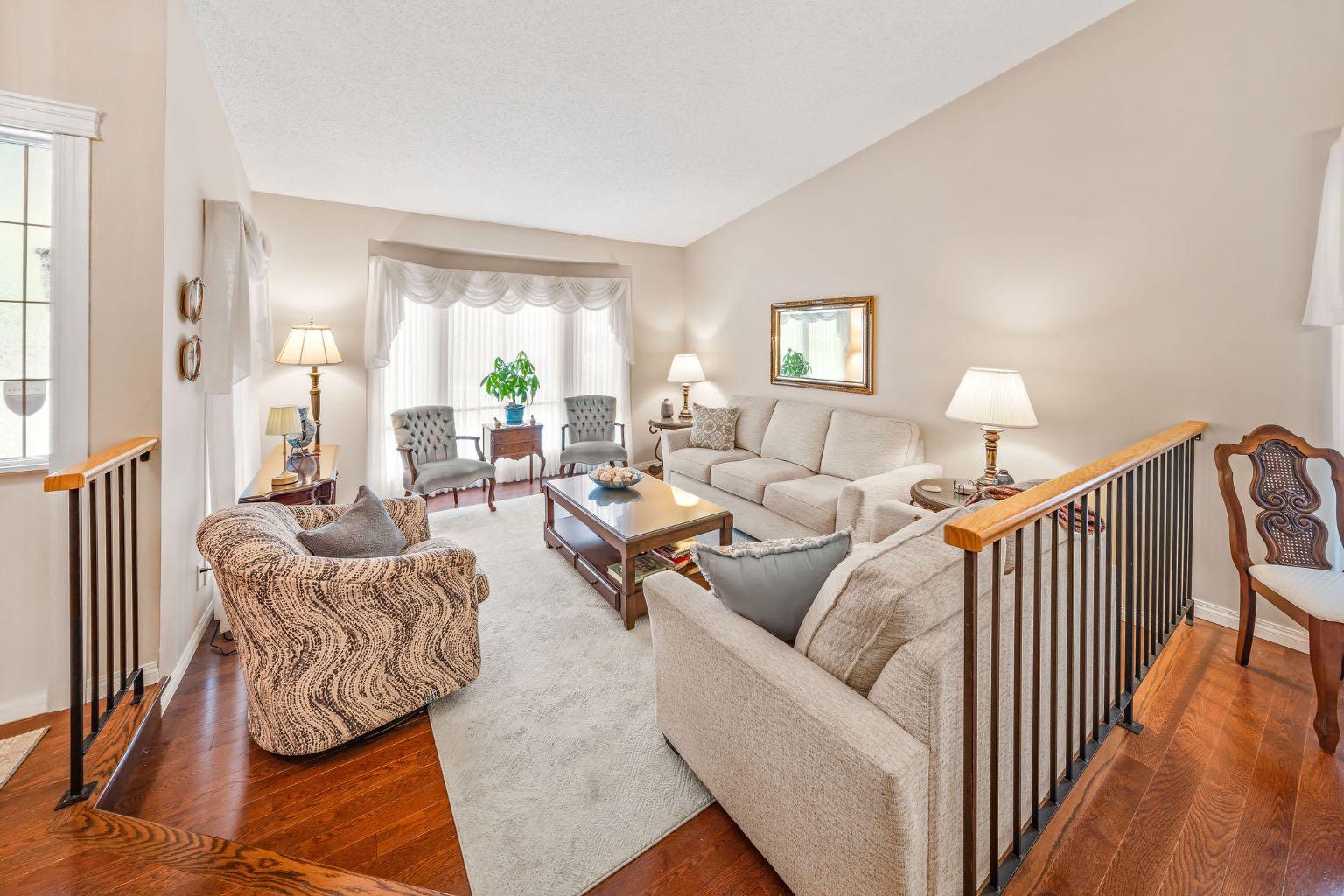 120 Shawnessy Drive SW