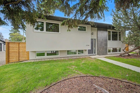 Photo of 12108 Lake Waterton Way SE, Calgary, AB T2J 2M4 (MLS # A2318605)