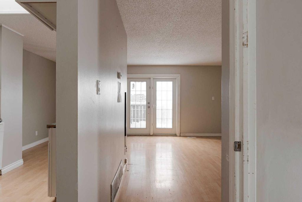 Photo of 132 Signal Road, Fort McMurray, AB T9H 2V7 (MLS # A2305121)