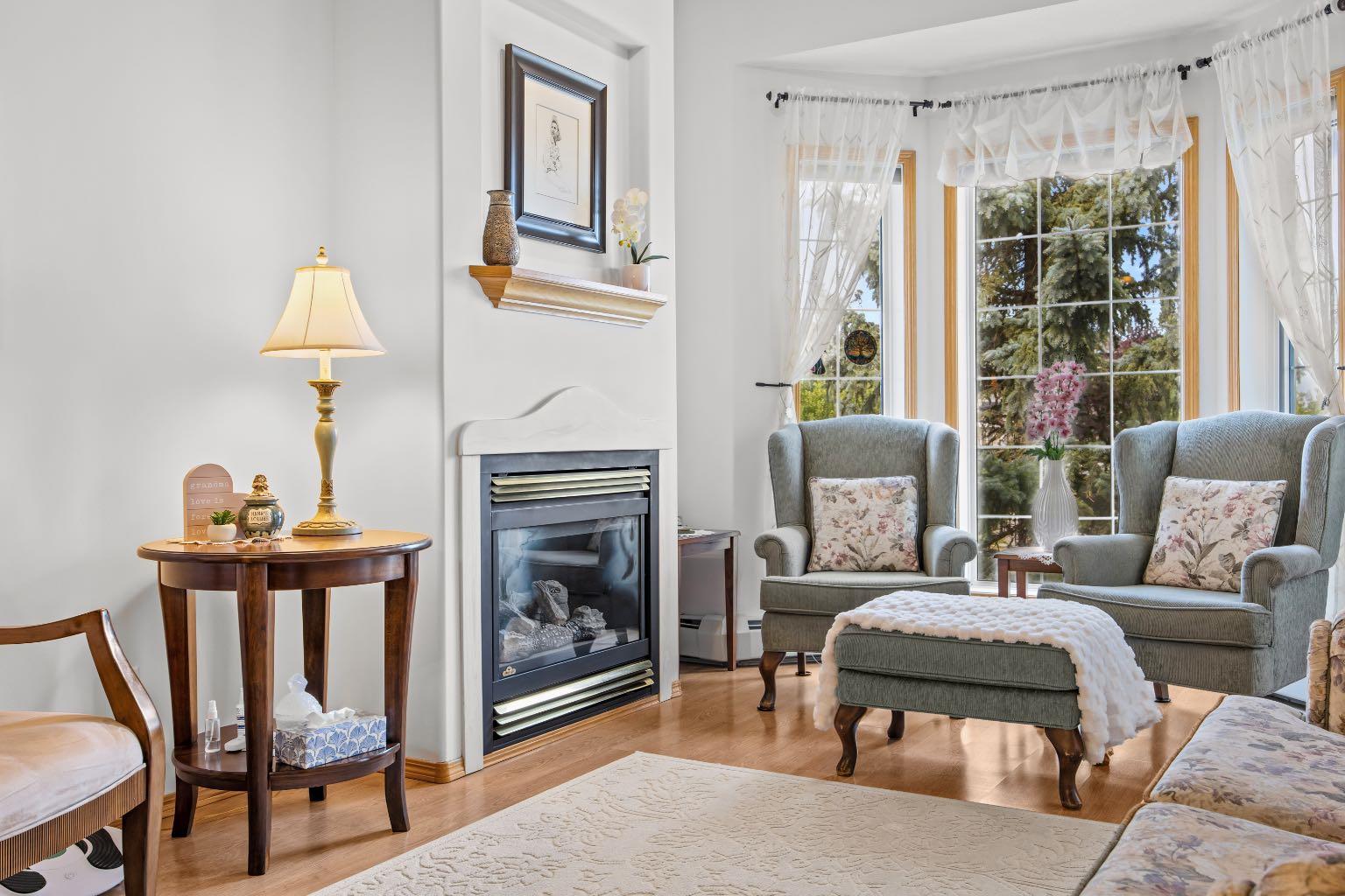 728 Country Hills Road NW 317