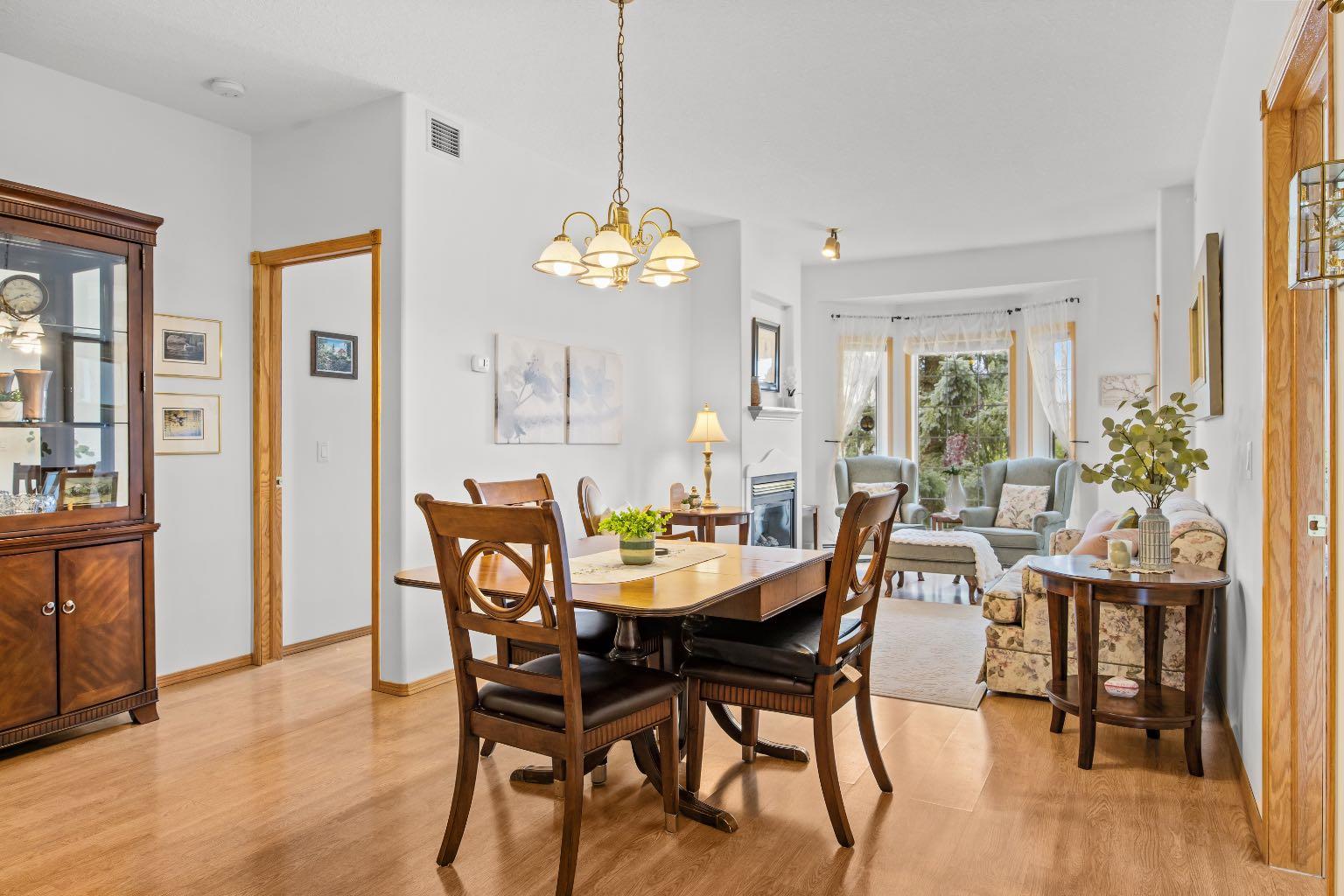 728 Country Hills Road NW 317