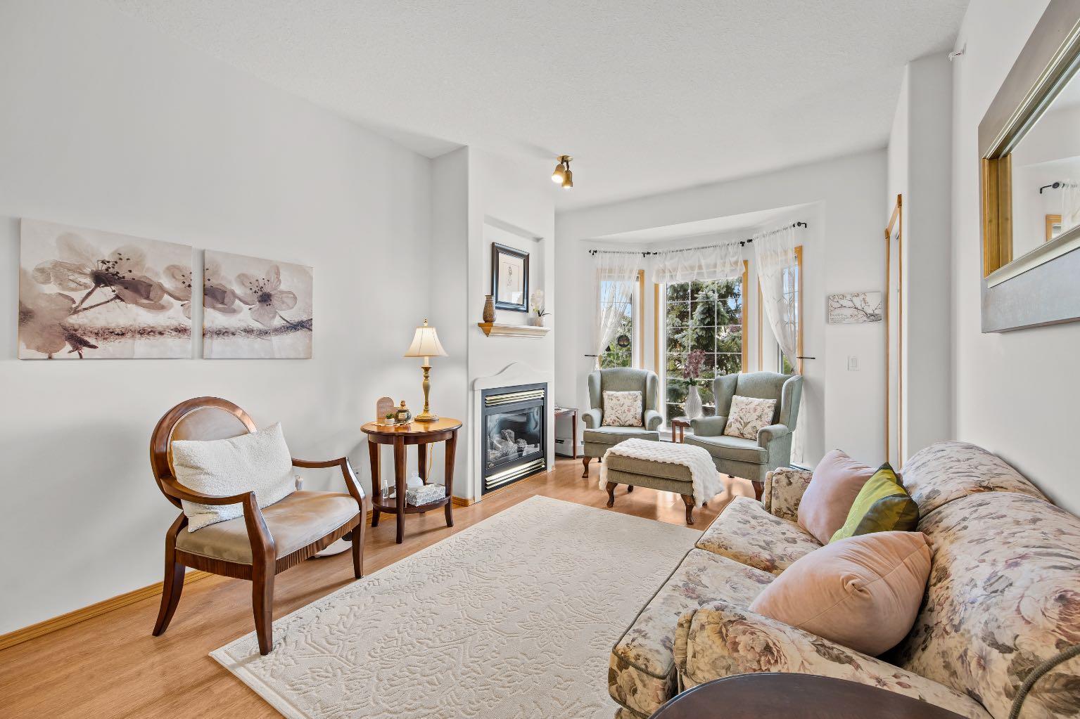 728 Country Hills Road NW 317