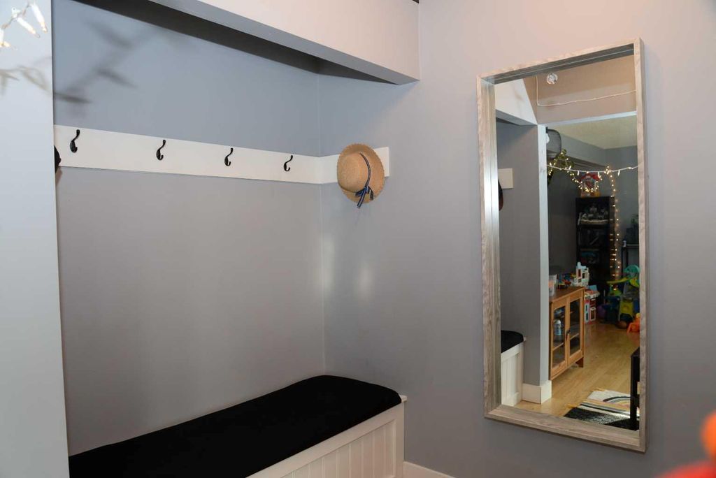 Photo of 131 Erin Woods Drive SE, Calgary, AB T2B 2T6 (MLS # A2291781)