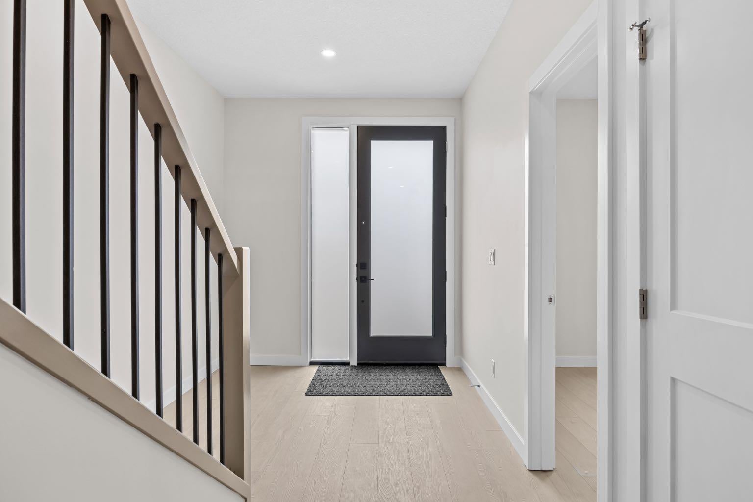 124 Greenwich Drive NW