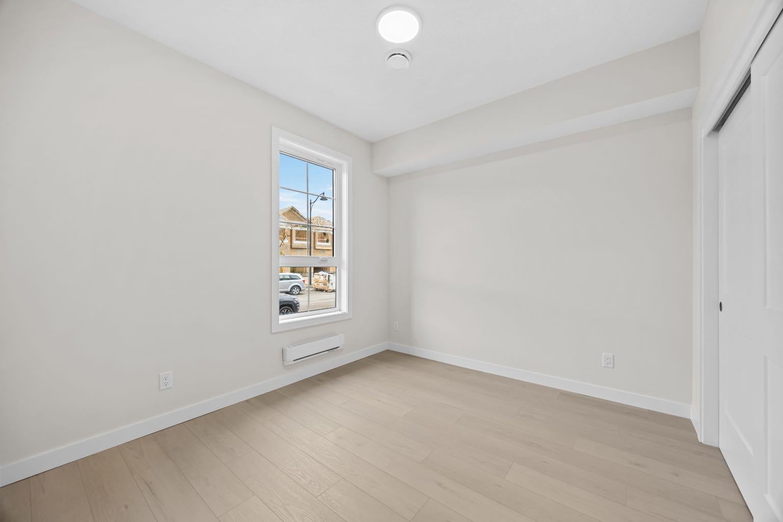 124 Greenwich Drive NW