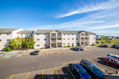 Photo of 6608 42 Street #102B, Lloydminster, AB T9V 3L1 (MLS # A2327696)