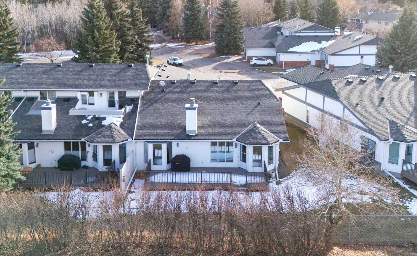 42 Woodmeadow Close SW