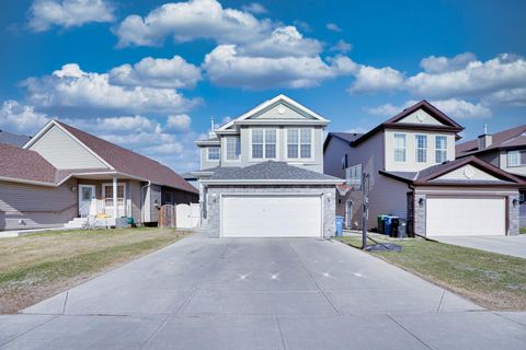77 Saddleland Drive NE Calgary AB T3J 5J3