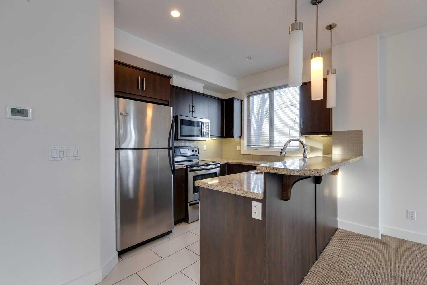 320 12 Avenue NE 101