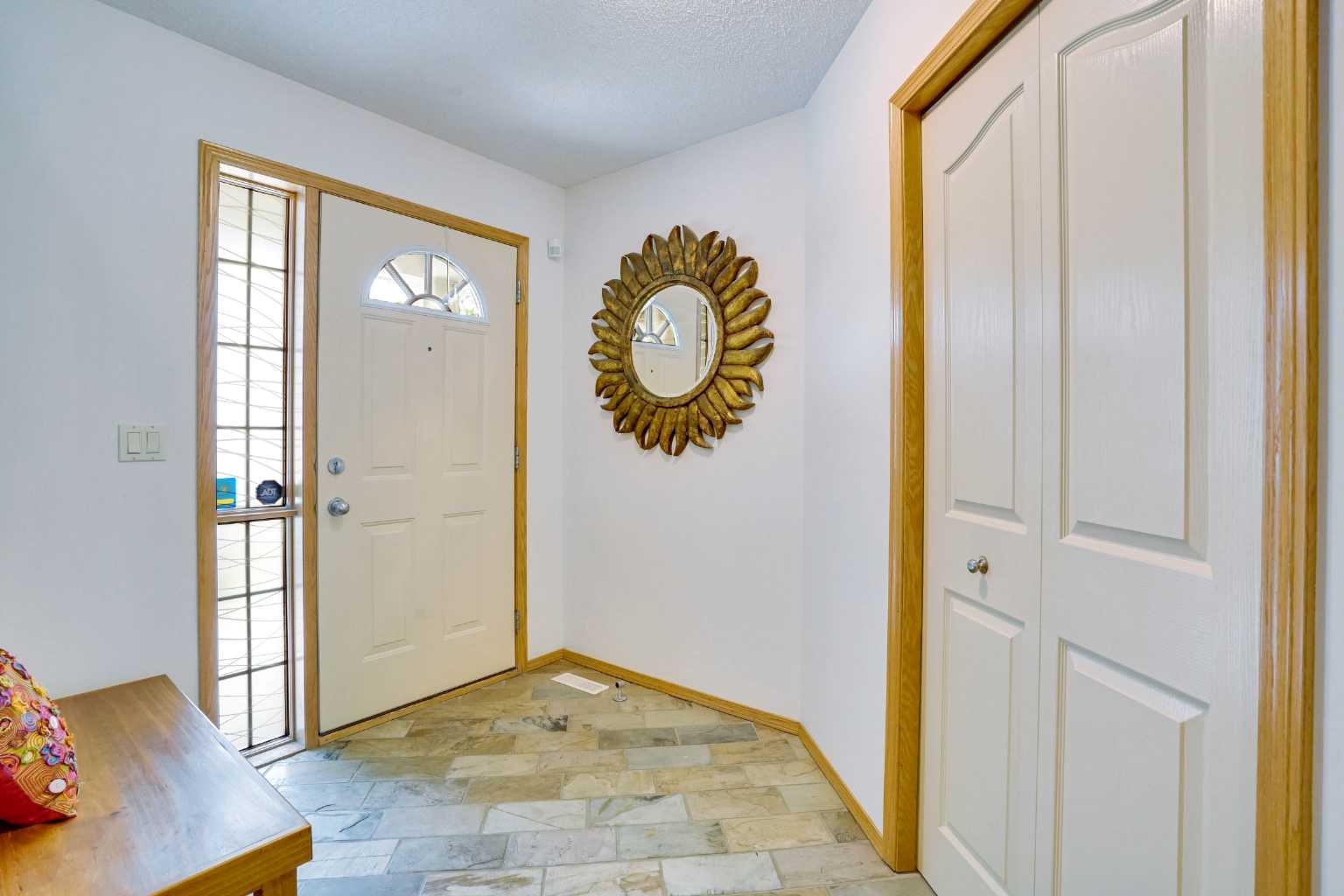 31 Cougarstone Park SW
