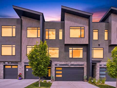 Photo of 307 Royal Elm Road NW, Calgary, AB T3G 0G8 (MLS # A2328777)