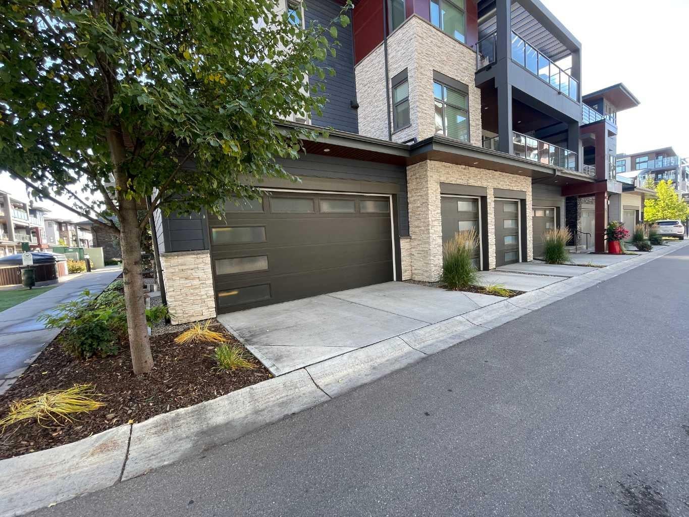 10 Mahogany Circle SE 101