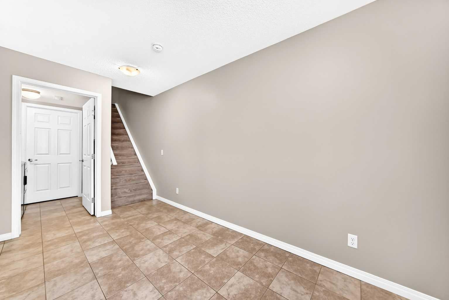 158 Windstone Mews SW