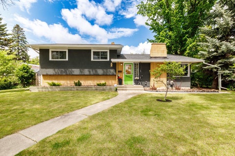 Photo of 4420 53 Street, Red Deer, AB T4N 2E3 (MLS # A2320397)