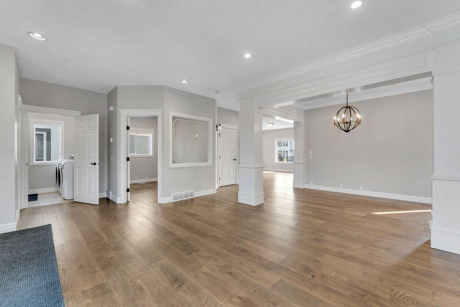 202 Coral Reef Manor NE