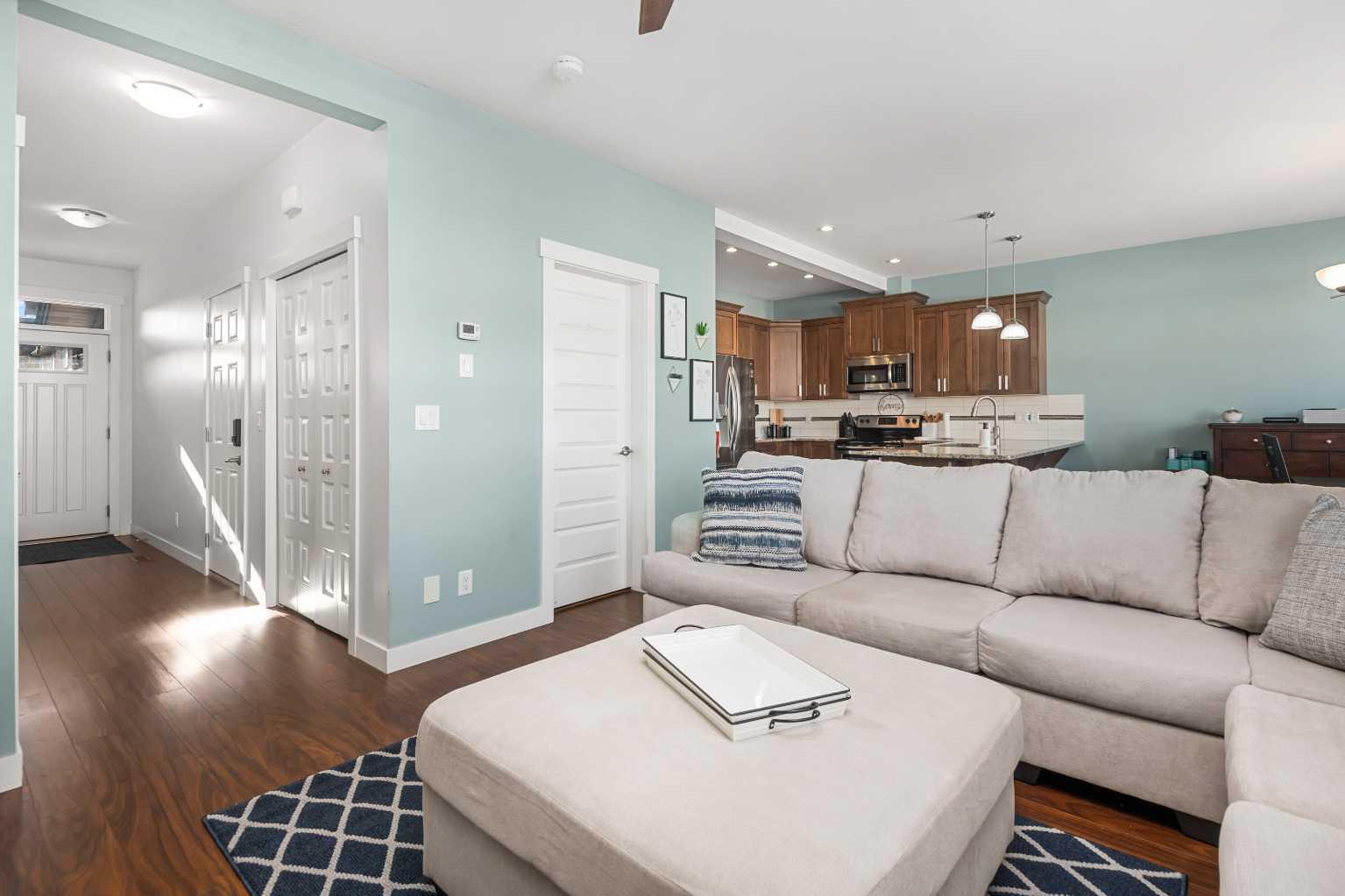 1086 Williamstown Boulevard NW 1501